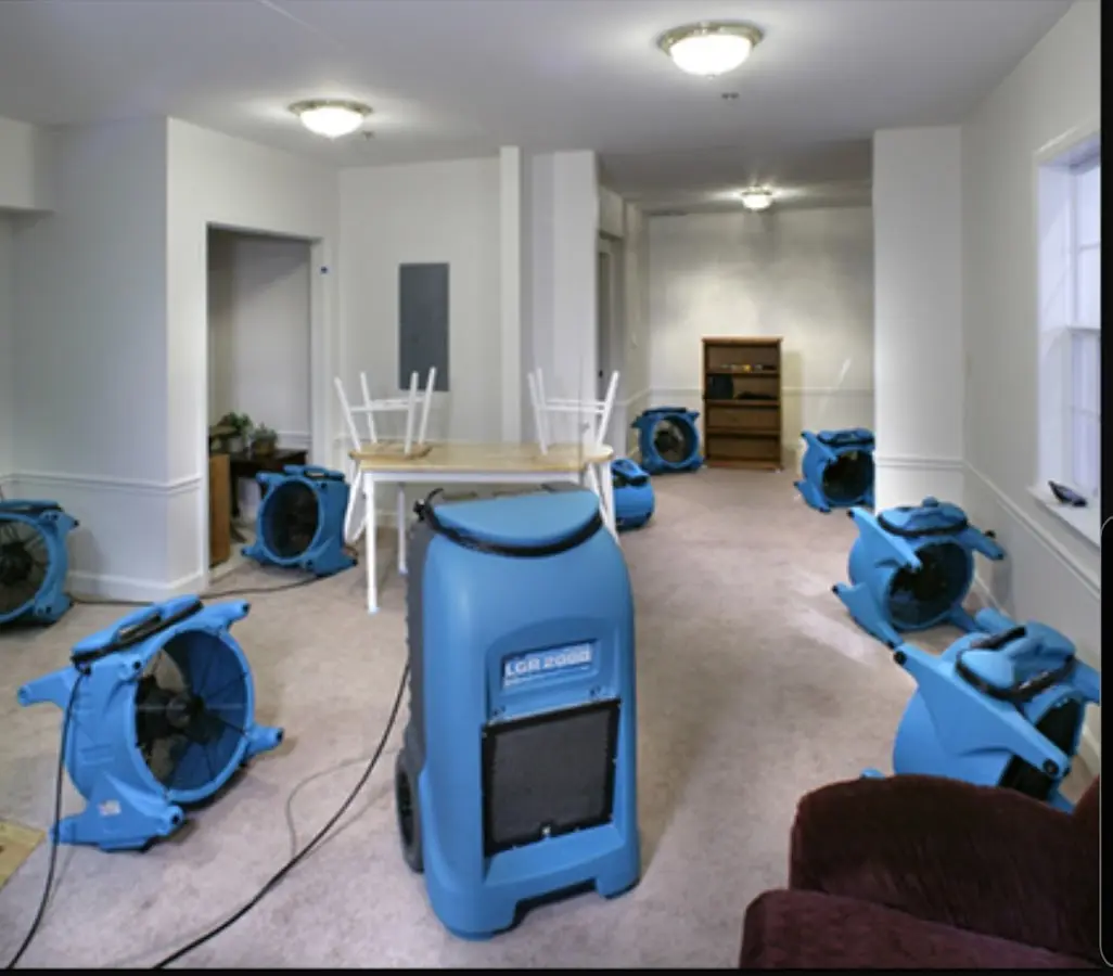 Air movers and dehumidifier setup for Water Extraction & Removal in Fort Pierce