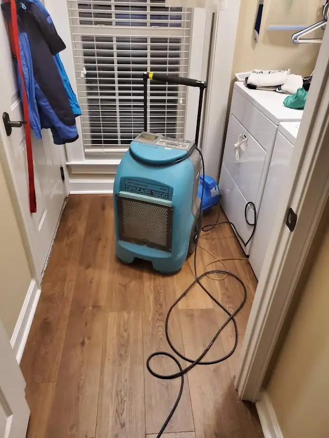 Commercial dehumidifier deployed for Crawl Space Restoration in Fort Pierce
